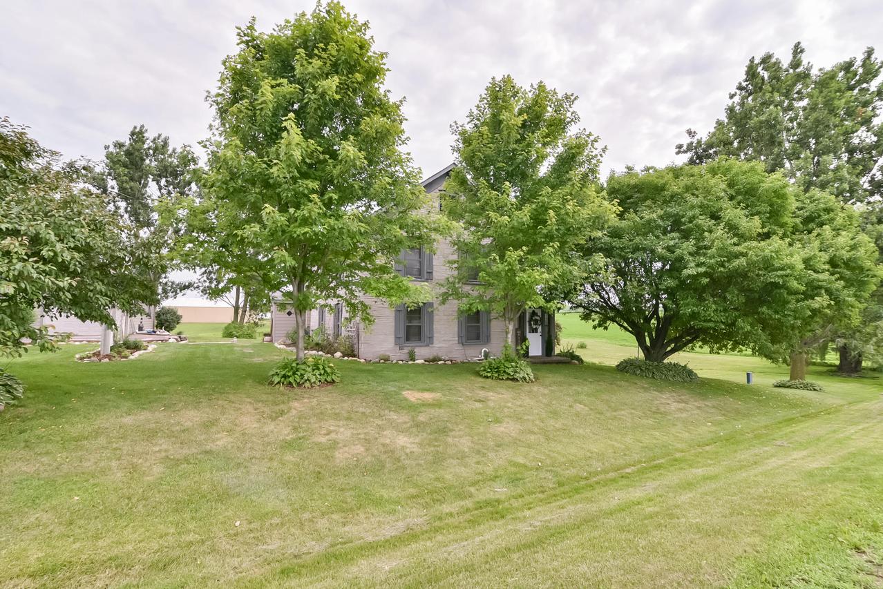6020 State Rd 28, Wayne, WI 53002