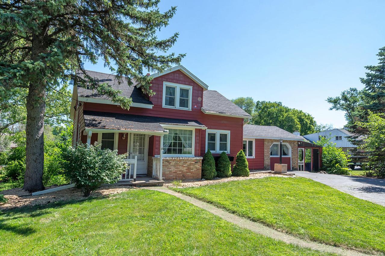 20850 Watertown Rd, Brookfield, WI 53186