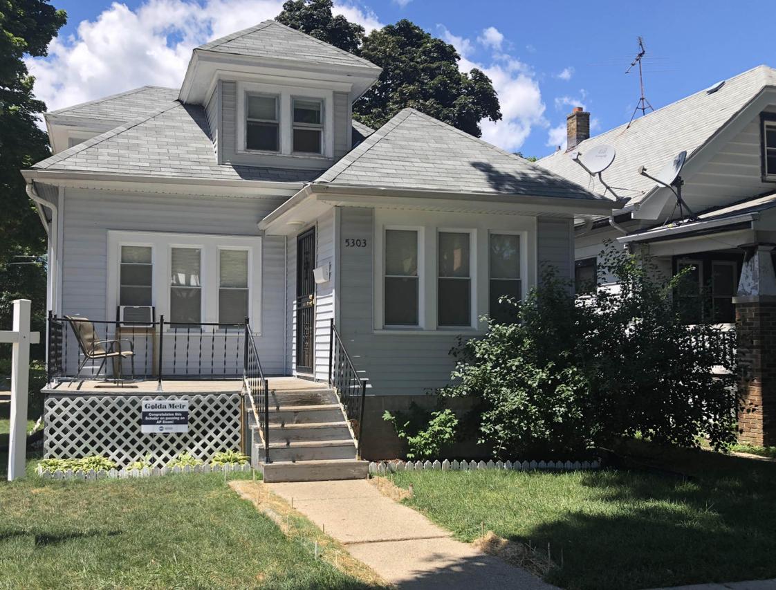 5303 N 39th St., Milwaukee, WI 53209