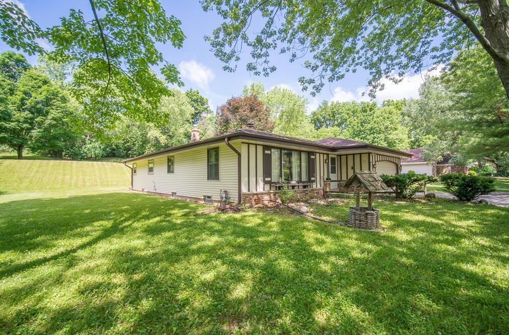 W220S7735 Crowbar Dr., Vernon, WI 53150
