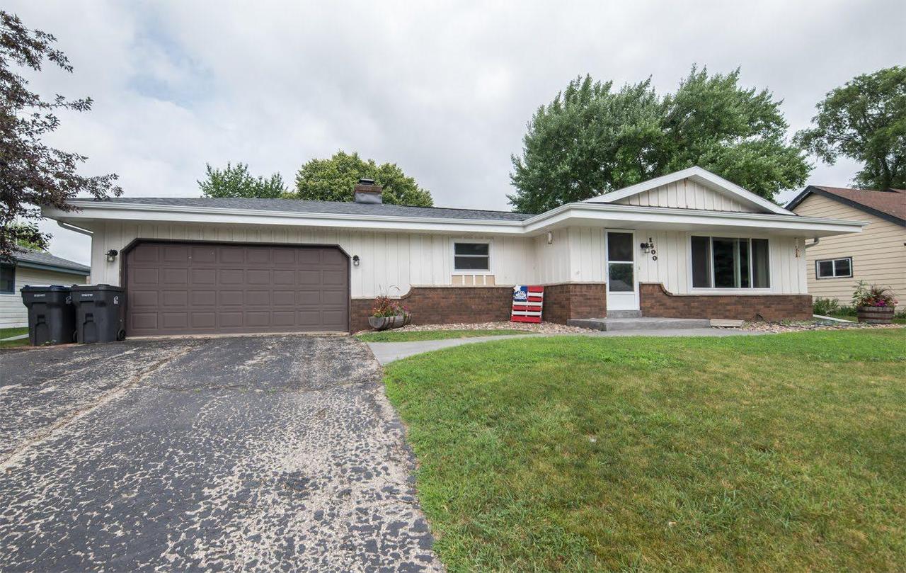 1500 Martha Ave, Mount Pleasant, WI 53406