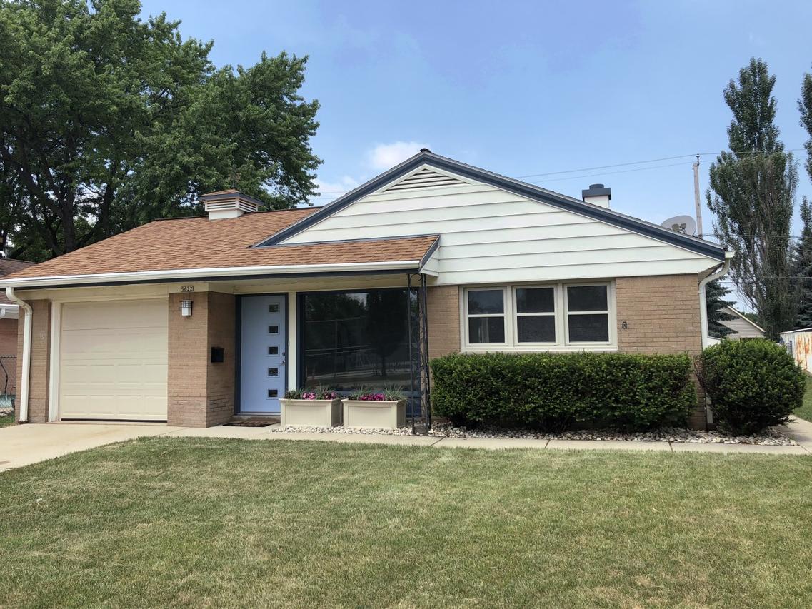 5622 W Montana St, Milwaukee, WI 53219