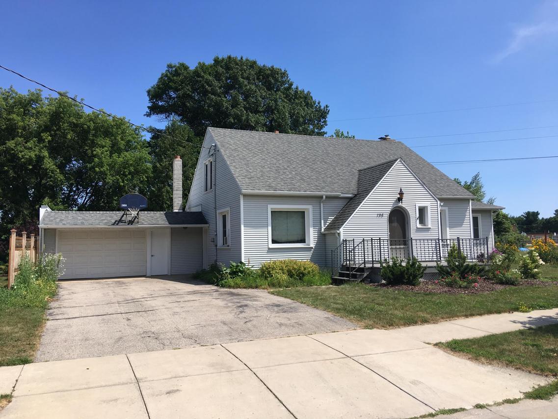 756 Owena St, Marinette, WI 54143