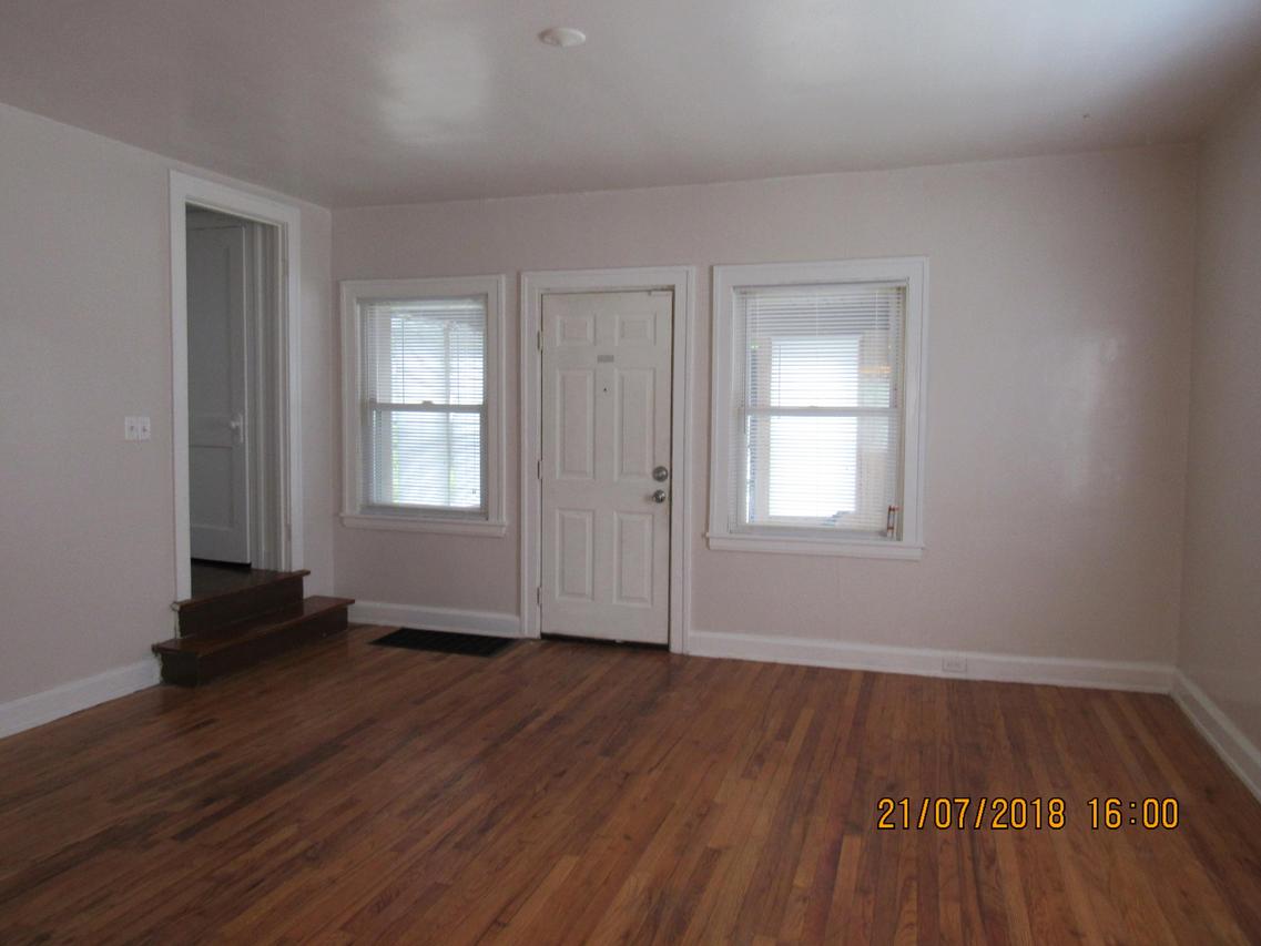 1819 Woodland Ave, Racine, WI 53403