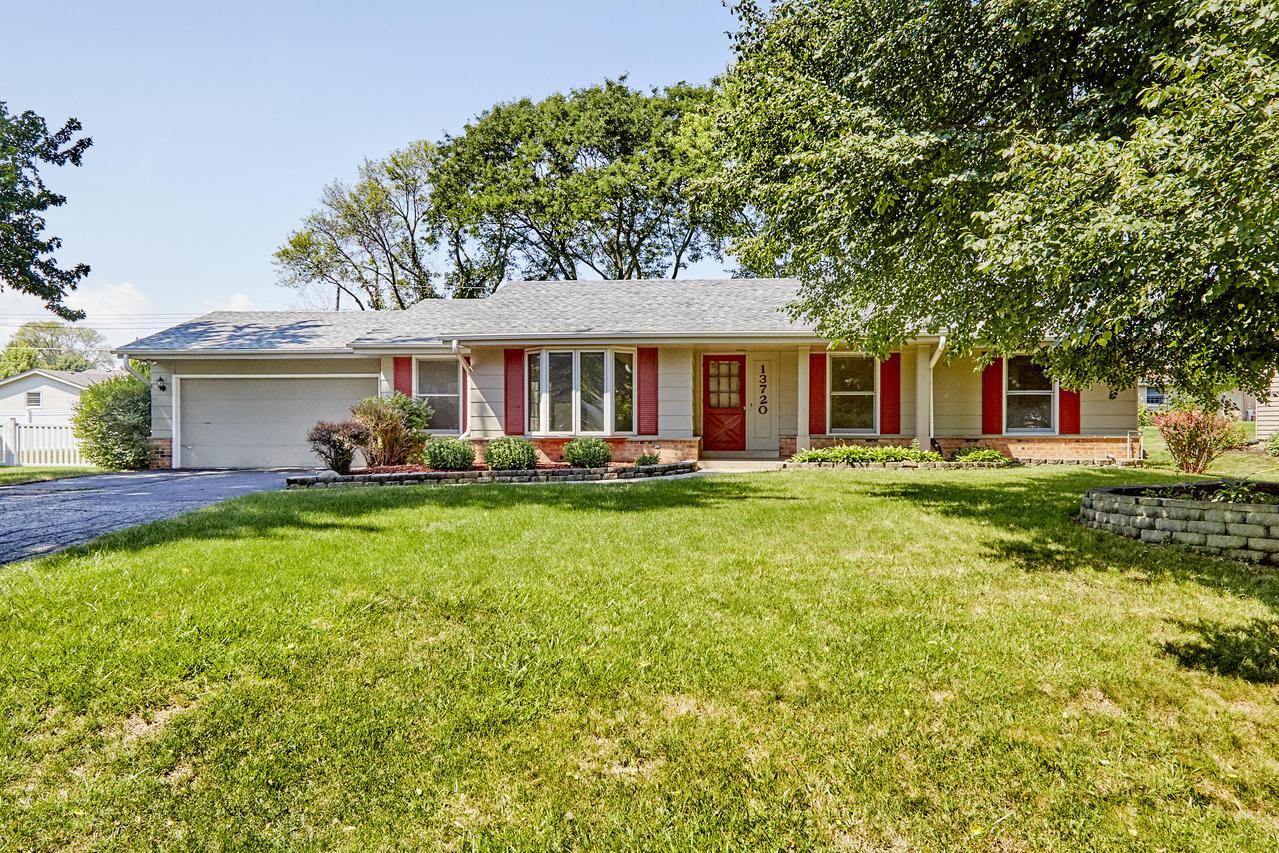 13720 W Graham St, New Berlin, WI 53151