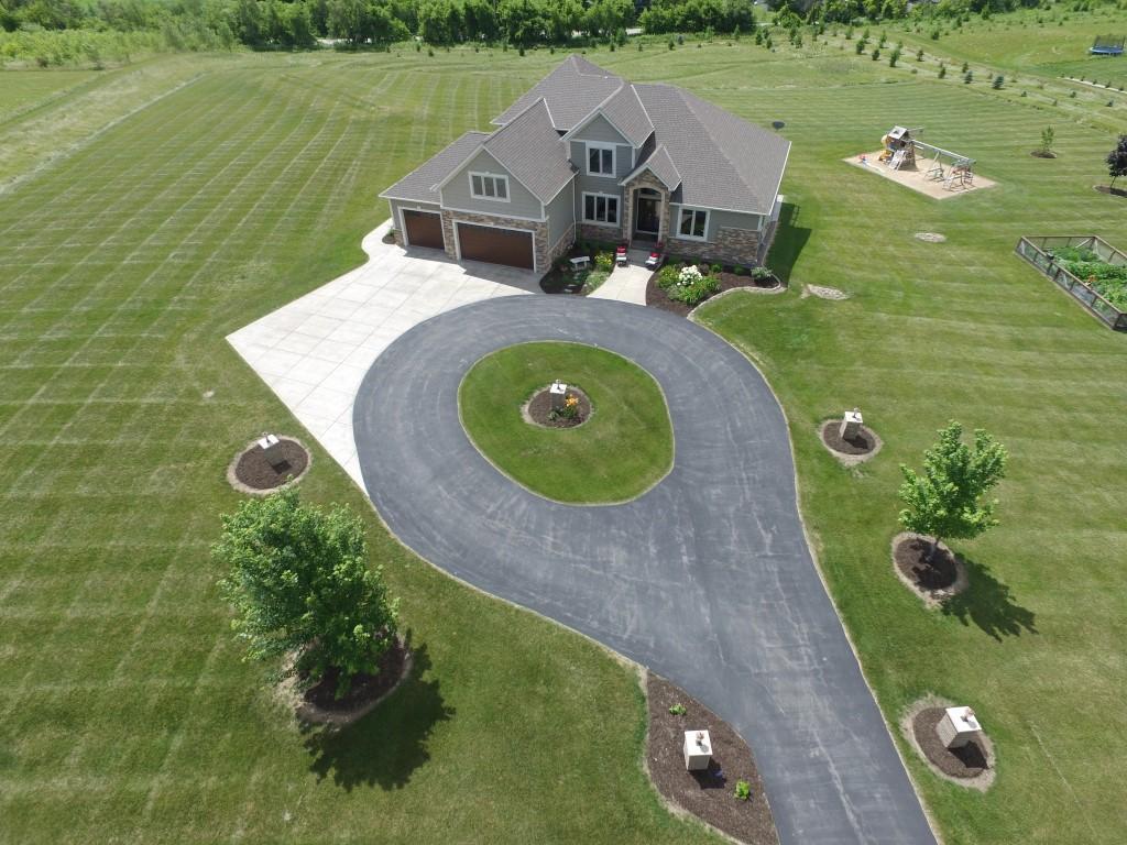 3349 Mayfield Ct, Polk, WI 53076