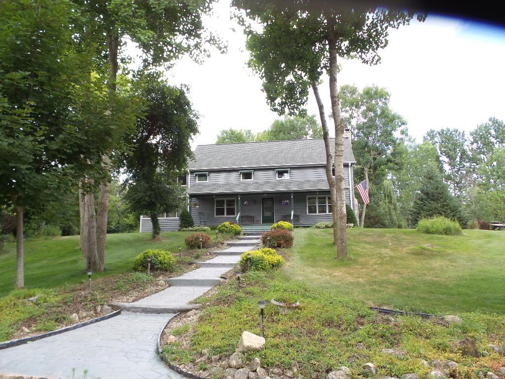 4022 Lakeland Rd., Saukville, WI 53080