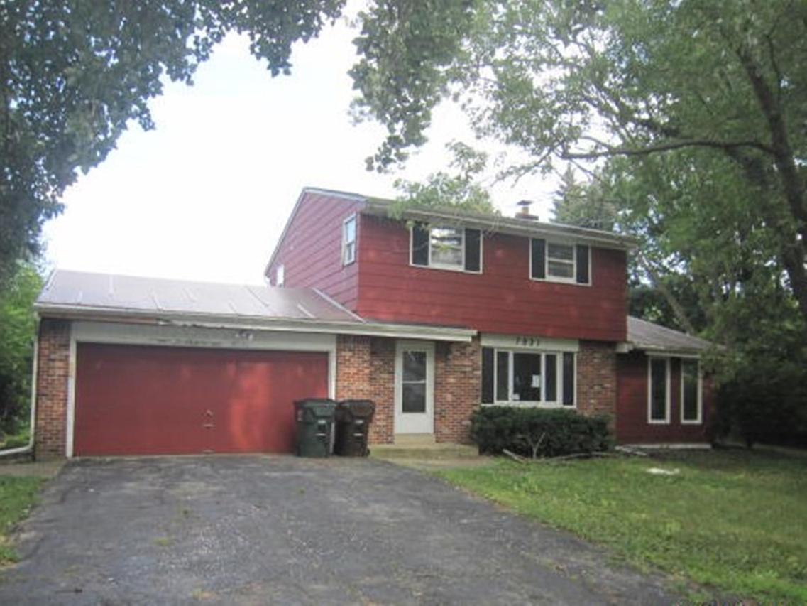 7831 Hagemann Rd, Caledonia, WI 53108