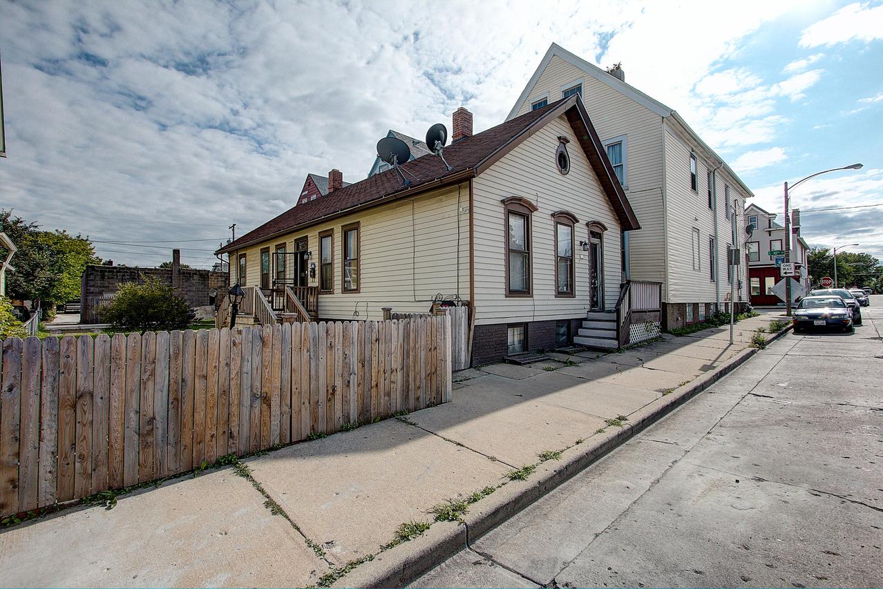 931 W Walker St., Milwaukee, WI 53204