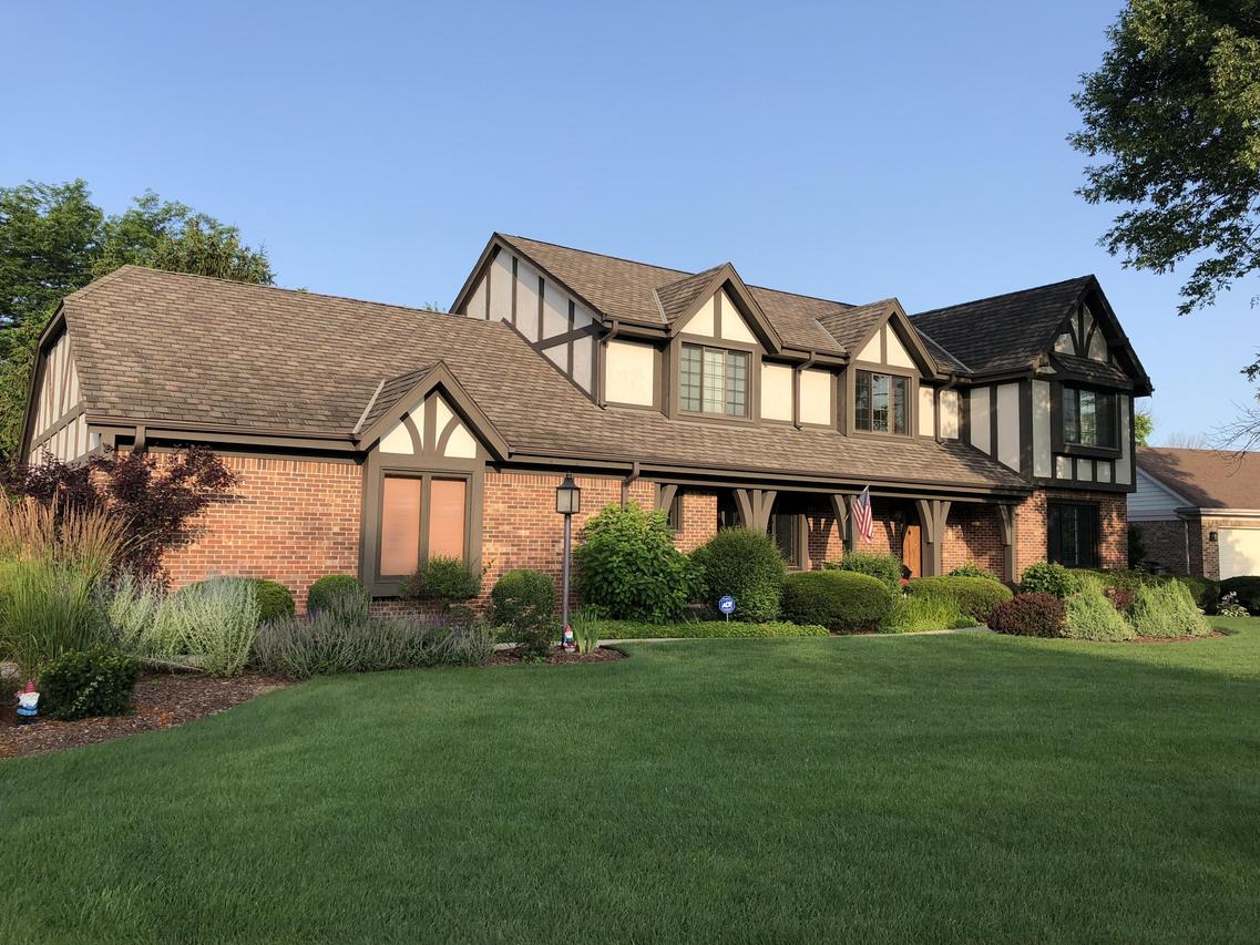 4 Redwood, Wind Point, WI 53402