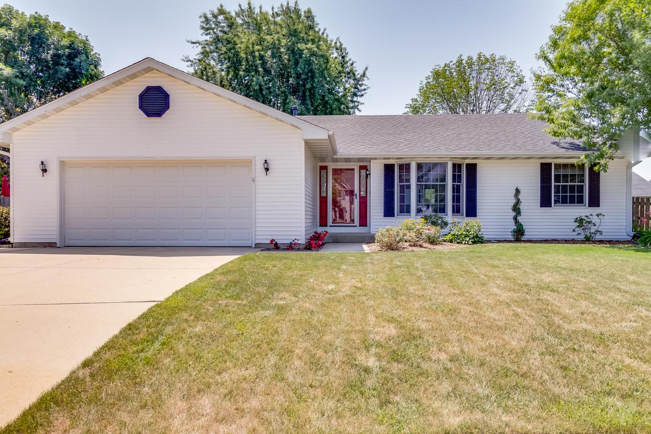 1827 13th St, Kenosha, WI 53140