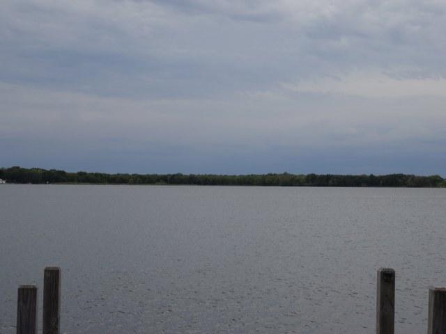2909 Oakcrest Dr, Dover, WI 53139