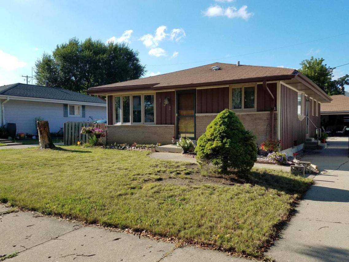 132 W Uncas Ave, Milwaukee, WI 53207