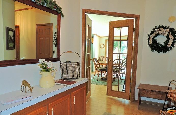 2401 Shore Dr, Marinette, WI 54143