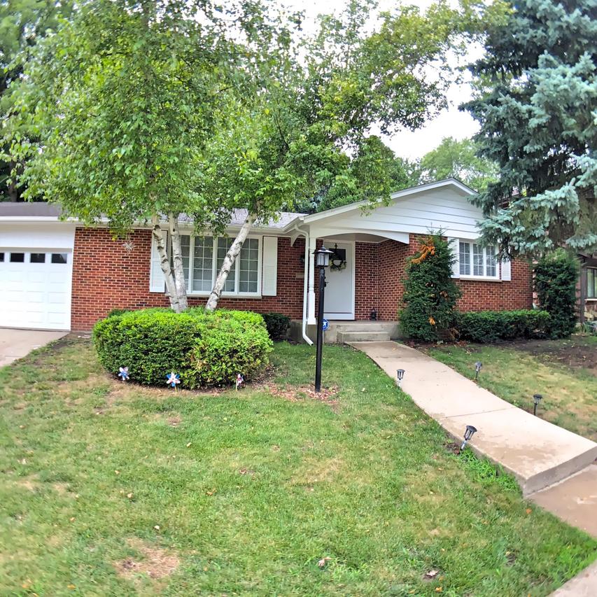 8838 34th Ave, Kenosha, WI 53142