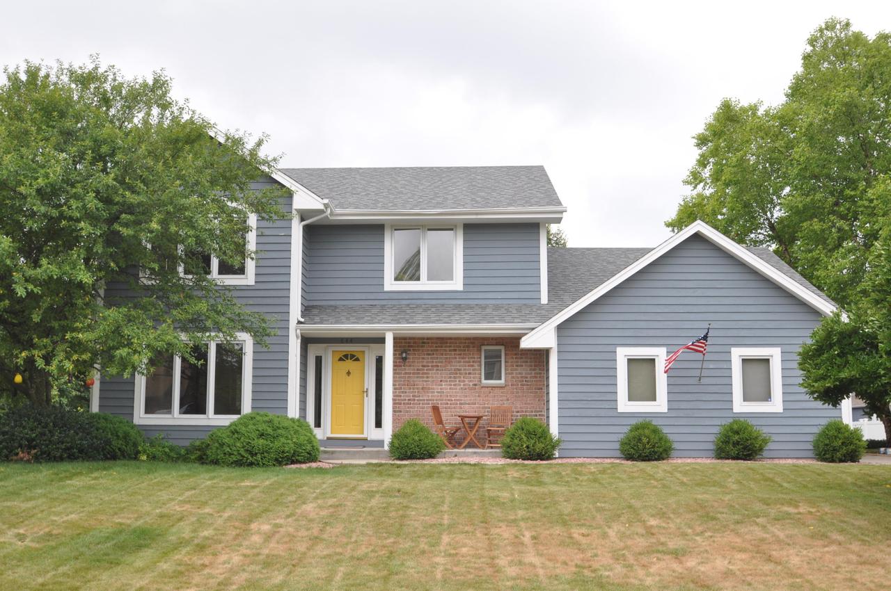 644 Sunnyview Dr, Mount Pleasant, WI 53406