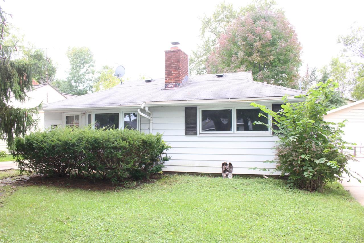 2745 S 50th St., Milwaukee, WI 53219