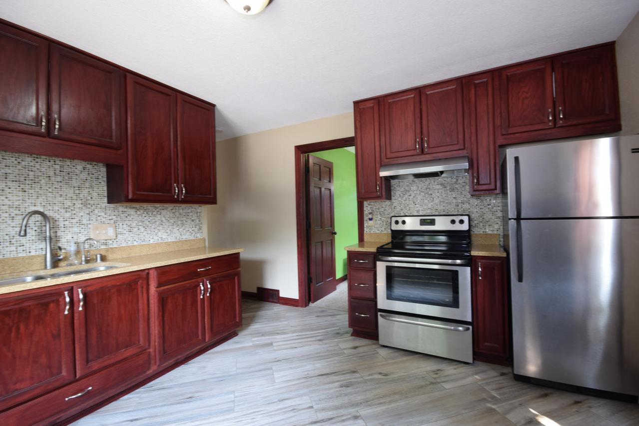 2128 Norton Ave., Waukesha, WI 53188