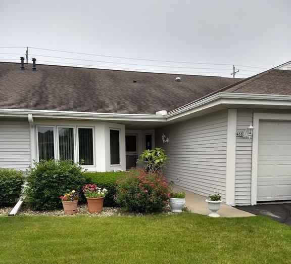 466 Hartford Sq., Hartford, WI 53027