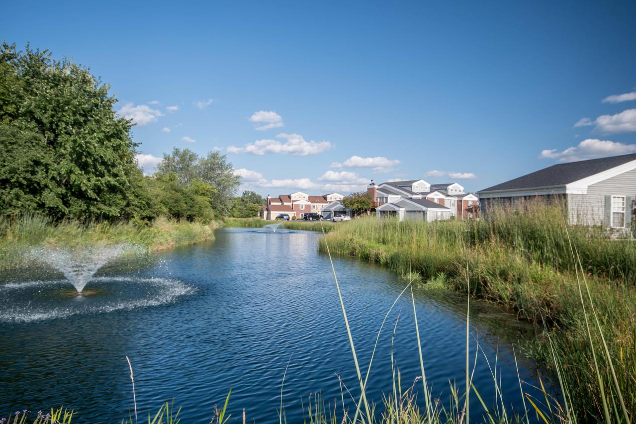 N17W26830 Conservancy Dr #G, Pewaukee, WI 53072