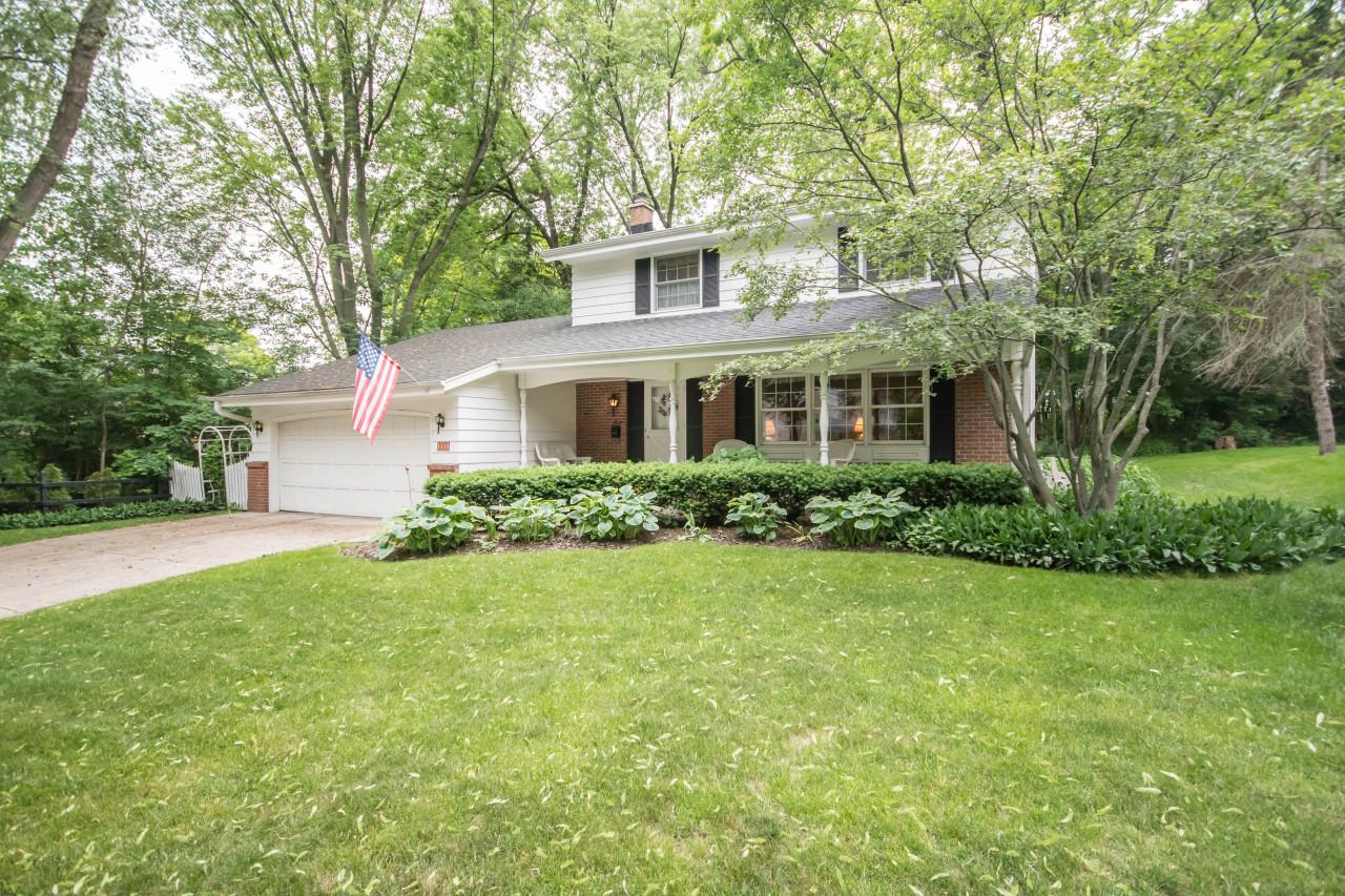 1514 Garfield Ave, Waukesha, WI 53189