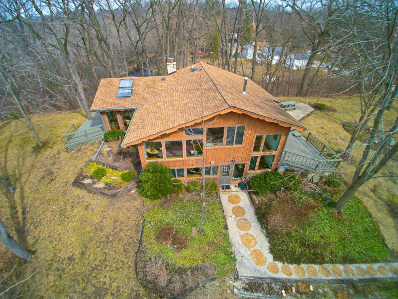 N9181 Deer Path, East Troy, WI 53120