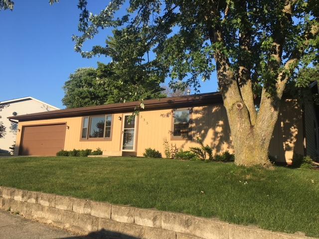335 Victor Dr., Hartford, WI 53027