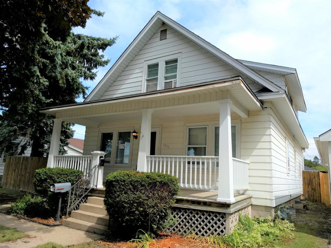 3331 Third Ave., Racine, WI 53402