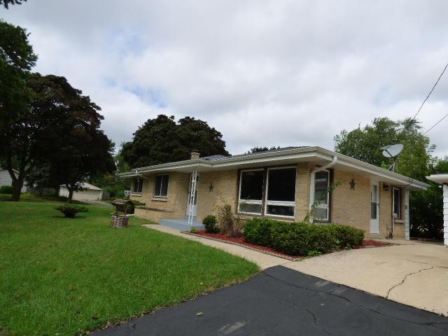 3320 W Parnell Ave, Milwaukee, WI 53221