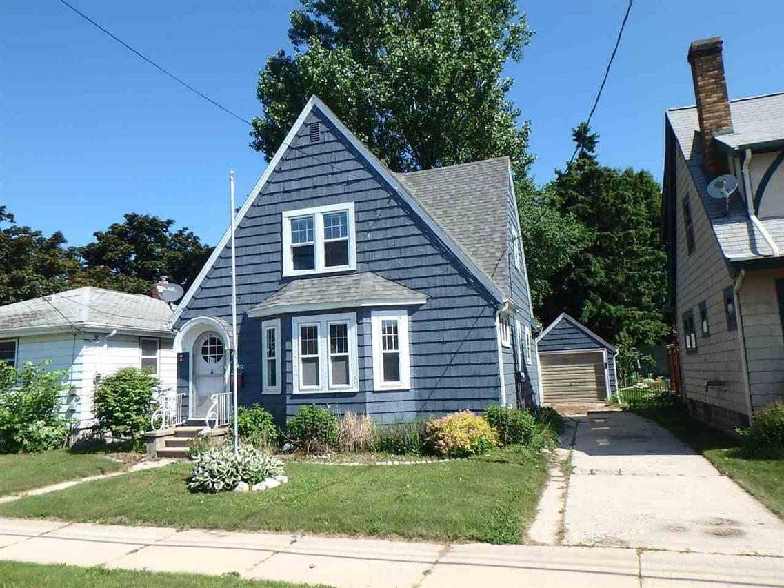 2112 12th St., Two Rivers, WI 54241