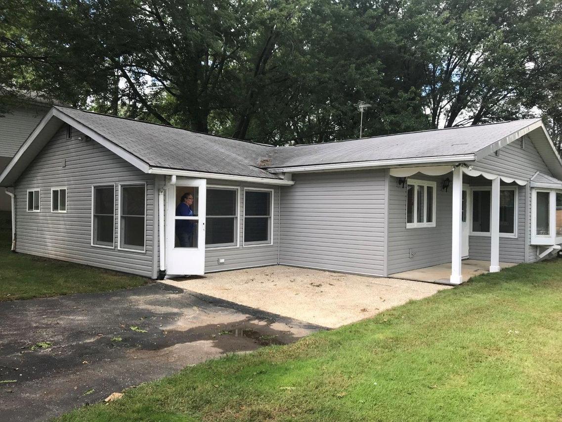 N5256 Wildcat Rd, Hubbard, WI 53035
