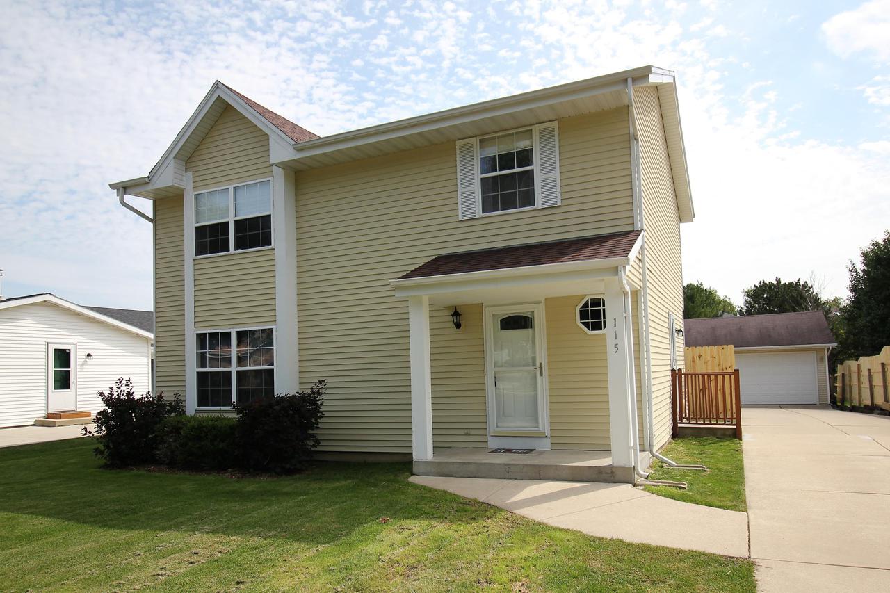 115 Rivera Dr., Waukesha, WI 53189
