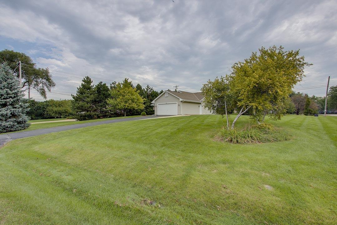 430 Fairway Dr., Brookfield, WI 53005