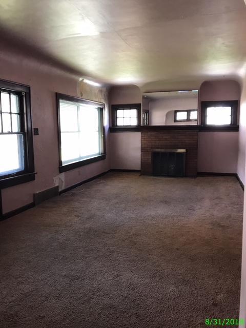 4416 S Howell Ave, Milwaukee, WI 53207