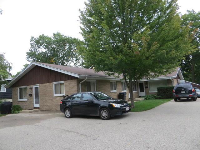 221 Spring St #223 & 225, Waukesha, WI 53188