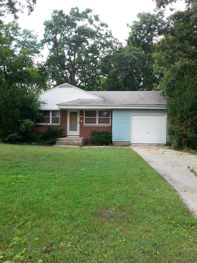 7434 W Georgia Ct, Milwaukee, WI 53220