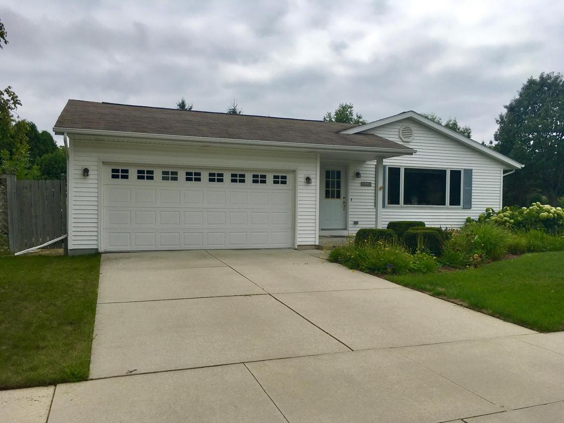 2121 Camelot Blvd., Sheboygan, WI 53081