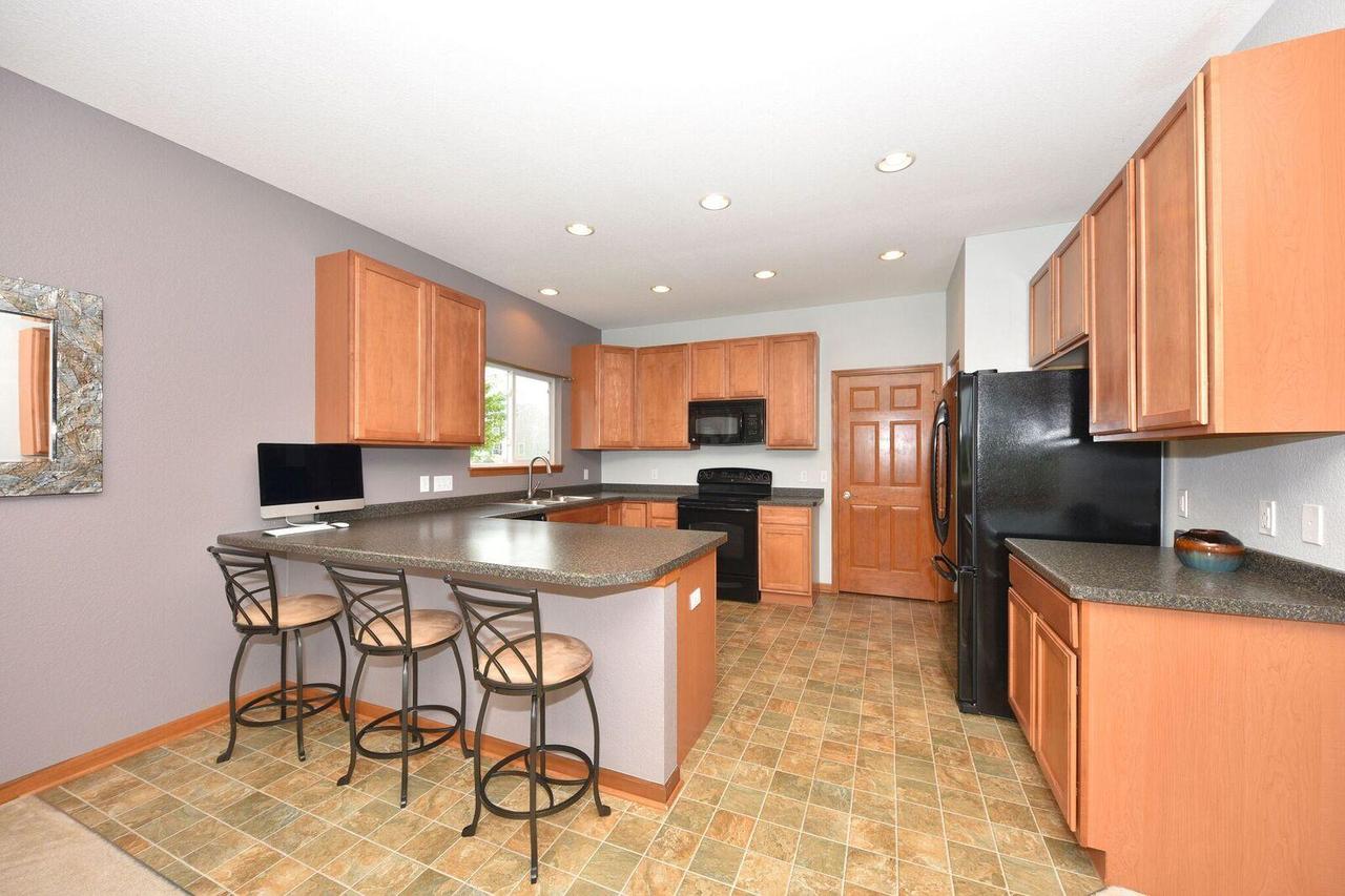 1617 Edgewater Dr., West Bend, WI 53095