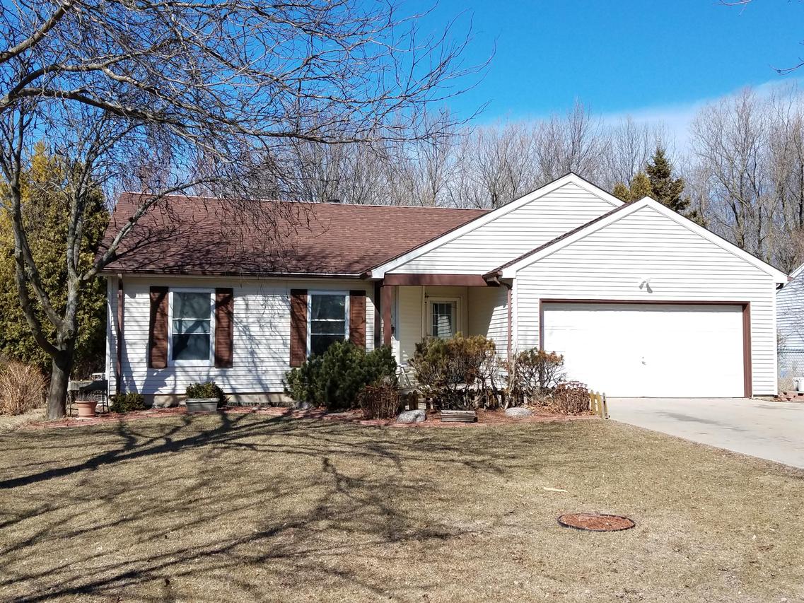 9334 W Clovernook St, Milwaukee, WI 53224