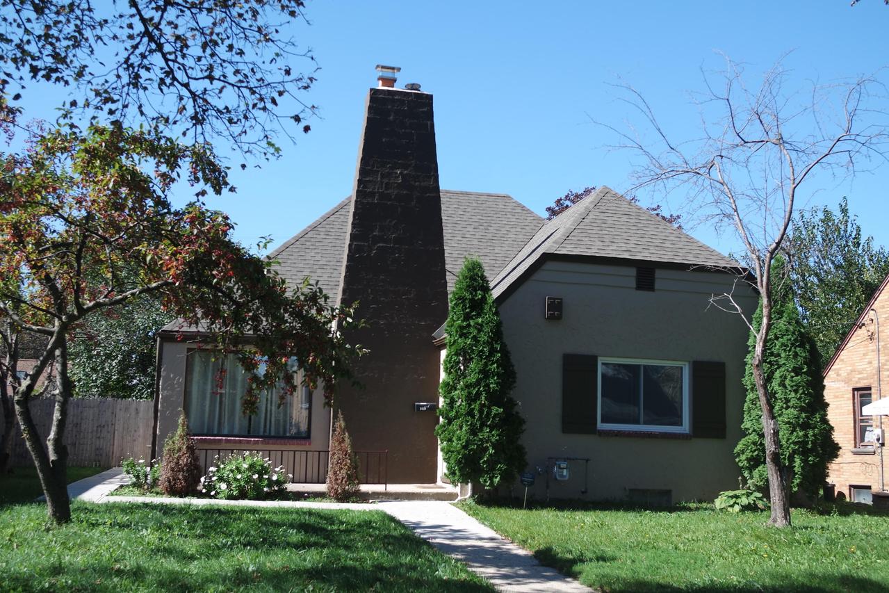 3529 S 17th St, Milwaukee, WI 53221