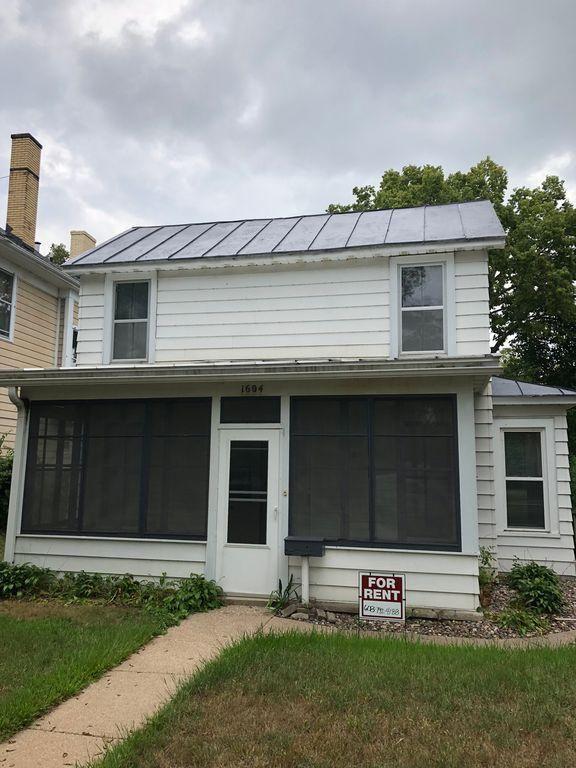 1604 Main St., La Crosse, WI 54601