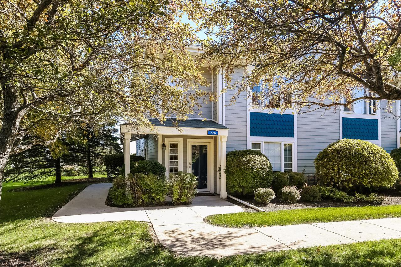 774 N Geneva Natl N Ave. #6-02, Geneva, WI 53147