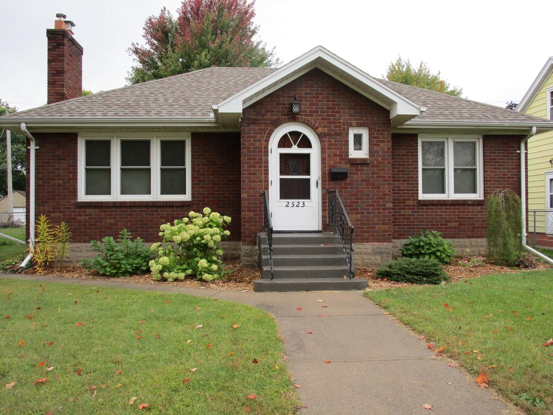 2523 Prospect St, La Crosse, WI 54603