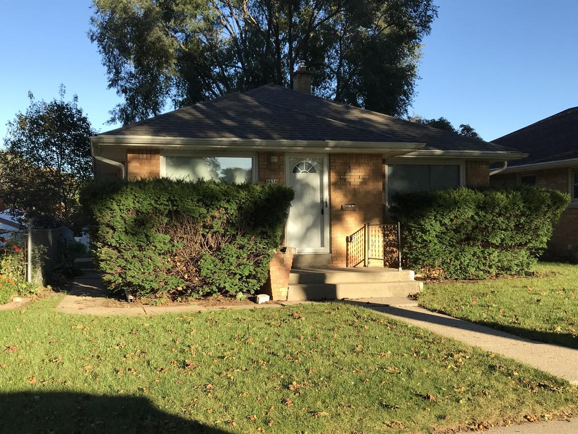 4436 N 71st, Milwaukee, WI 53213