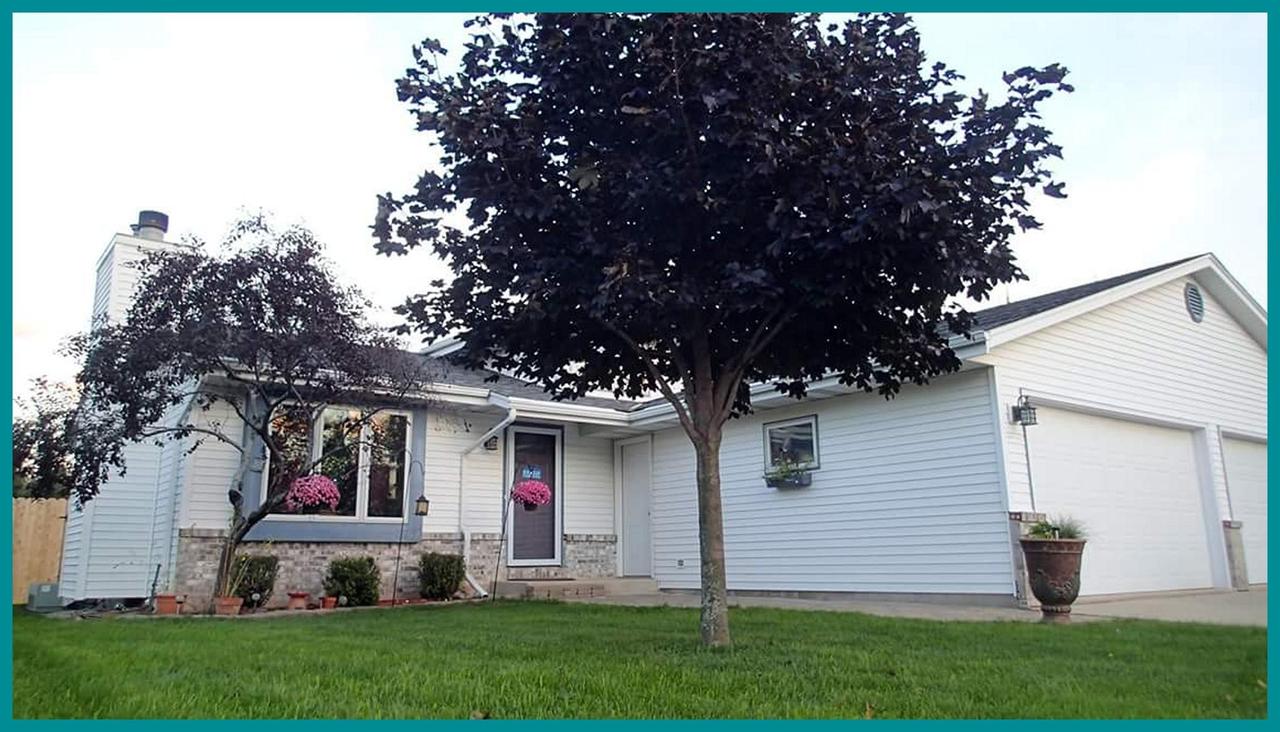 290 Bley Pkwy, Port Washington, WI 53074