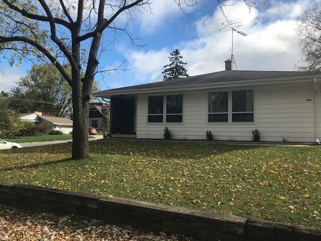 803 Elizabeth St #807, Oconomowoc, WI 53066