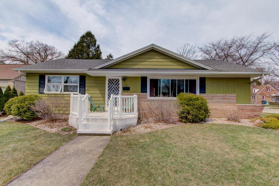 326 Roosevelt St, Fond Du Lac, WI 54935