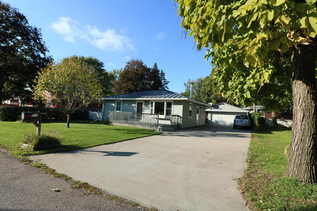 715 Kime St, Campbell, WI 54603