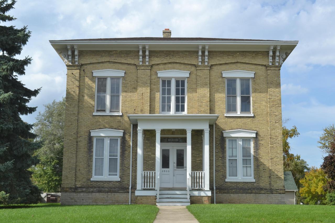 2800 Taylor Ave, Racine, WI 53405