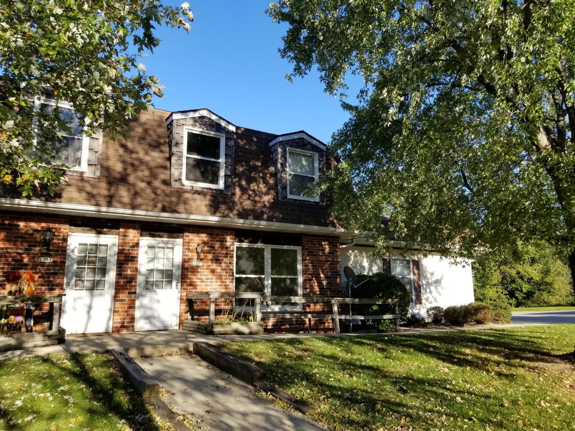 1931 Camden Ln., West Bend, WI 53090